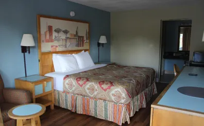 Tampa Inn Near Busch Gardens
