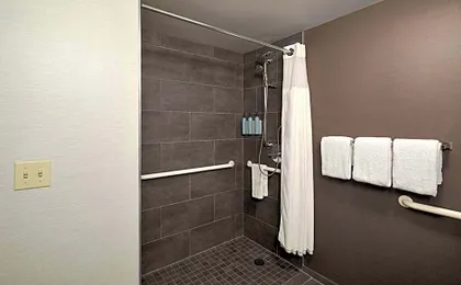 Courtyard by Marriott Dayton South