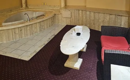 Loop Inn Motel