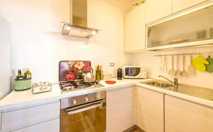 Charming Apartment in the City Center by Wonderful Italy