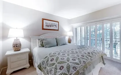 Dog-friendly Oceanfront Getaway With Shared Pool & Central AC