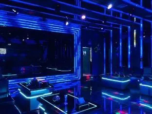 Liangde Hotel (Shenzhen Shajing Houting Subway Station)