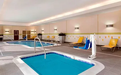 Fairfield Inn & Suites by Marriott Pittsburgh Airport/Robinson Township