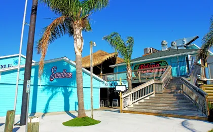 Coastal Den by Ryson Vacation Rentals