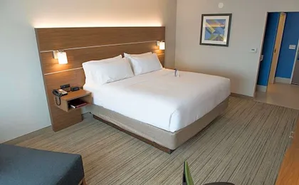 Holiday Inn Express And Suites Orland Park - Mokena By IHG