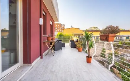 Urban Retreat private parking terrace