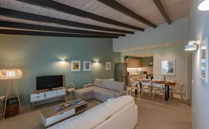 Linas Home - Kalamata Mediterranean Villas