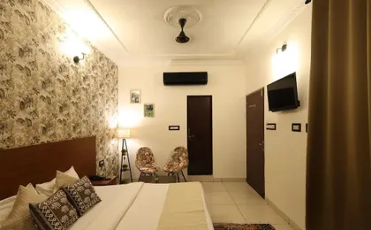 Hotel Ramgarh Palace