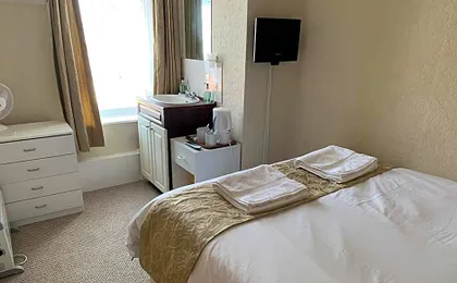 Sharn Bek Hotel