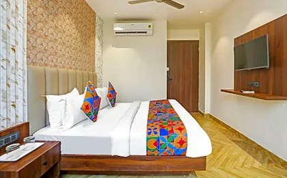 FabHotel Baba's Inn