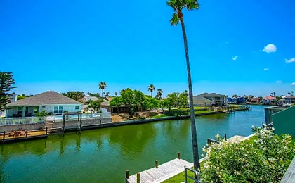 Multi Resorts At Puente Vista