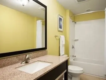 Days Inn & Suites Altoona