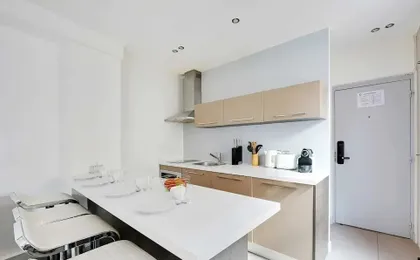 Cosy Apartment - 1br/4p - Europe/saint-lazare