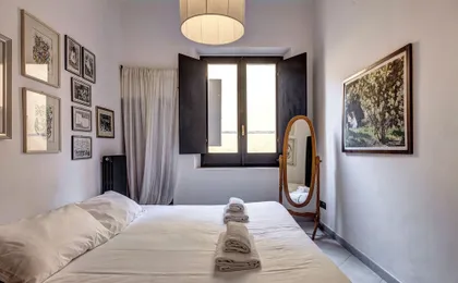 Casine Apartment by Mamo Florence