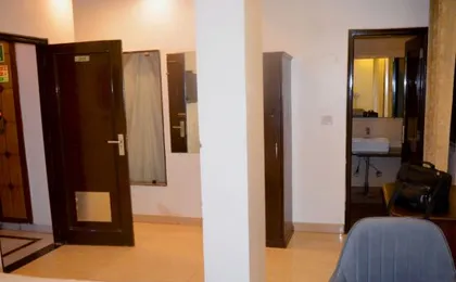 Hotel Delhi Empire