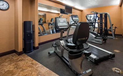 Best Western Plus Midwest Inn & Suites