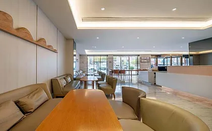 JI Hotel Shanghai Nanxiang Metro Station