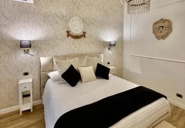 Colosseo Room