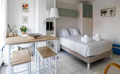 Charming Studio with balcony pool -Heart of Nice
