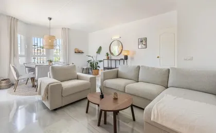 Los Naranjos Beautiful 1 Bedroom Penthouse