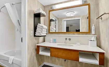 Hampton Inn & Suites Chippewa Falls