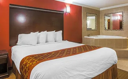 Rodeway Inn & Suites Corona