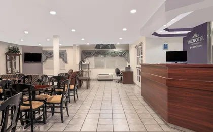 Microtel Inn & Suites By Wyndham Meridian