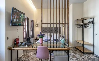 Casa Poli Suites