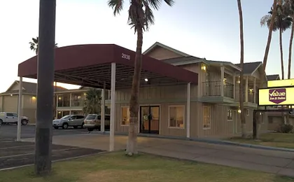 Value Inn & Suites