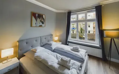 Art Apartments