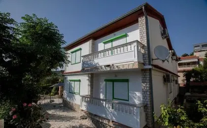 Apartman Larissa