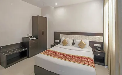 Hotel Anchal Villa By YB Hotels
