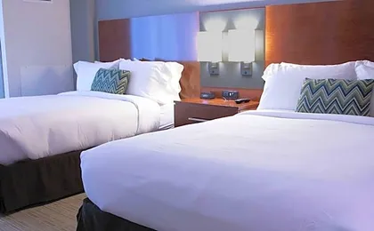DoubleTree by Hilton Omaha Southwest