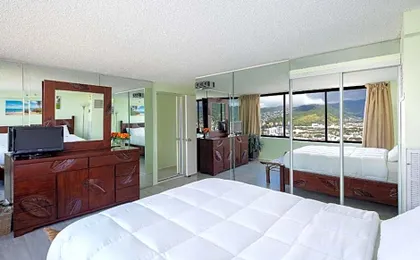 2 Bedroom Penthouse w/Ocean Views