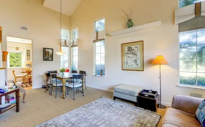 1 Block to Bay: Pet-friendly Retreat in Alameda!
