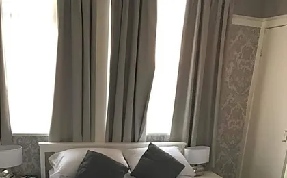 Queens Plaza Hotel