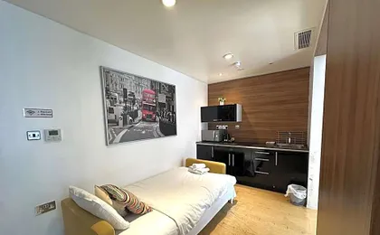 Room Home Stay