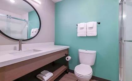 ECHO Suites Extended Stay by Wyndham Indianapolis AmeriPlex