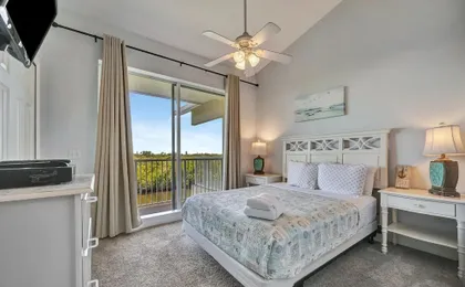 Mangrove Waterway View Sleeps 4 Pool Courts
