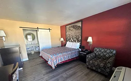 Motel 6 Pasadena, CA Old Town Pasadena Area