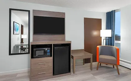 Wingate by Wyndham Sheboygan