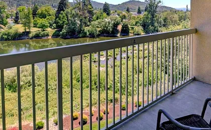 The Lodge at Roseburg