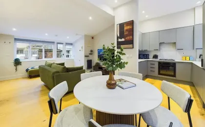 Be London - Piccadilly Circus Residences