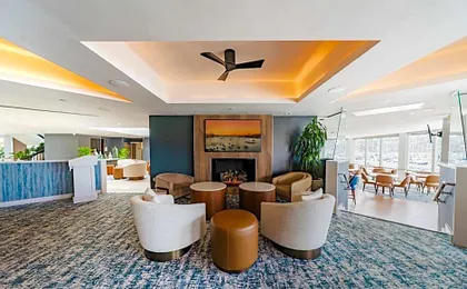 Bay Club Hotel and Marina