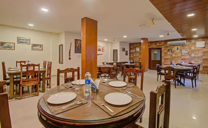 Utsav Vilas