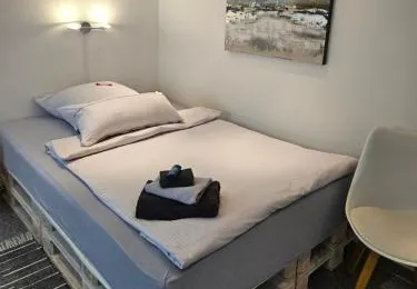 Standardzimmer nahe Messe und Airport