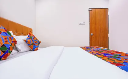 Fabexpress Raj Palace