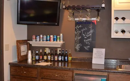 Boarders Inn & Suites