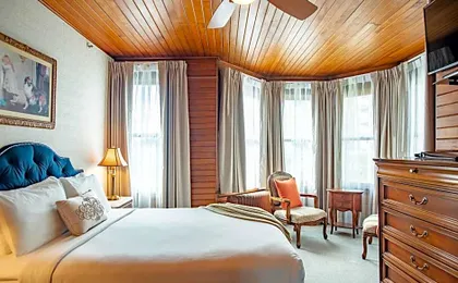Gilbert Inn Seaside