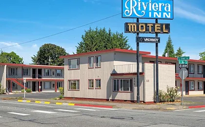 Riviera Inn